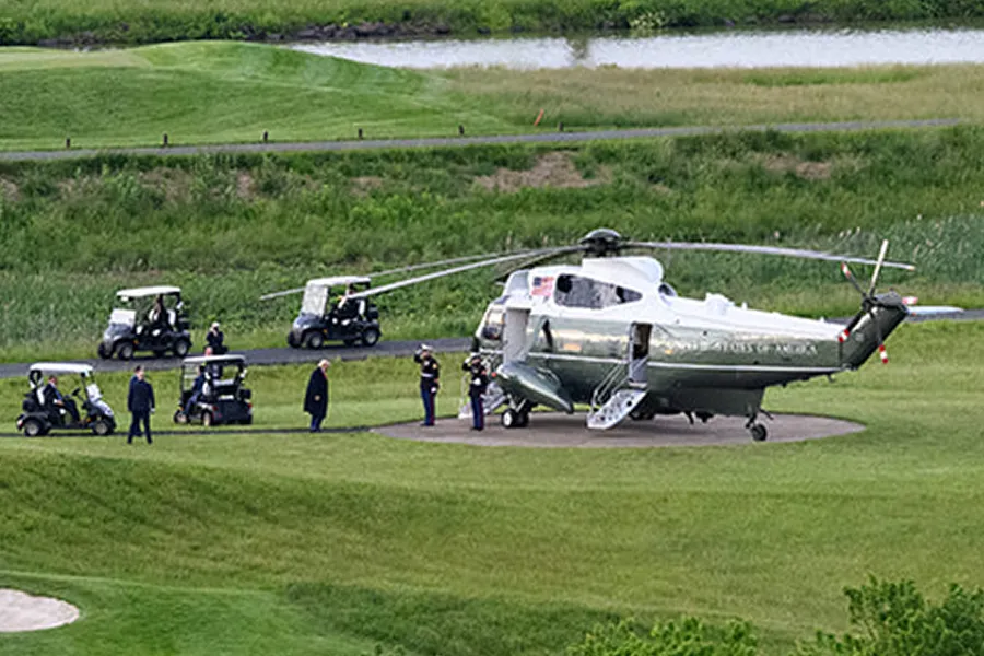 Presidential helicopter arrival
