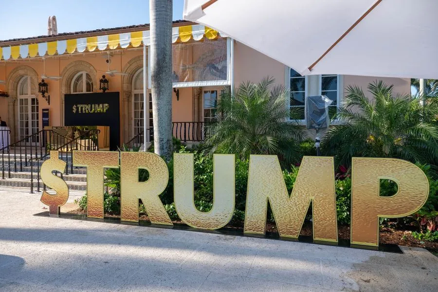 $TRUMP welcome display